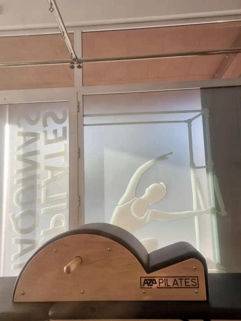 Aparelho Spine Corrector no Pilates Premium Studio